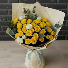 Букет цветов из:  Розы в Мантурове Курской области