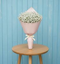 Букет цветов из:  Гипсофила в Мантурове Курской области