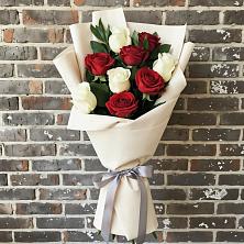 Букет цветов из:  Розы в Мантурове Курской области