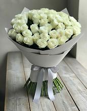Букет 35 Белых роз в Мантурове Курской области
