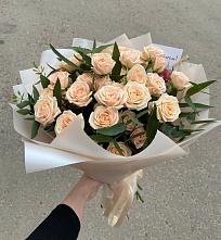 Букет Кремовые розы Латте в Мантурове Курской области