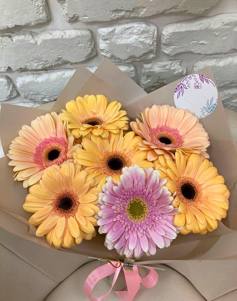 Букет цветов из: Герберы в Мантурове Курской области