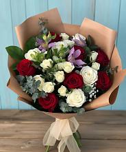 Букет цветов из:  Розы и Альстромерии в Мантурове Курской области