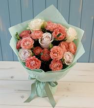 Букет цветов из:  Розы в Мантурове Курской области