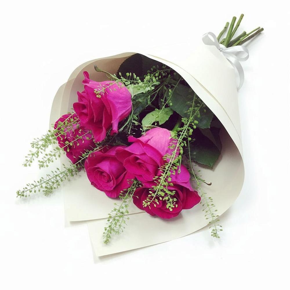 Букет цветов из: Розы в Мантурове Курской области