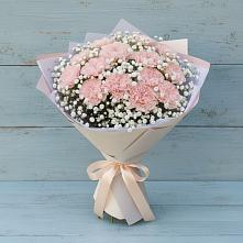 Букет цветов из:  Гвоздики в Мантурове Курской области