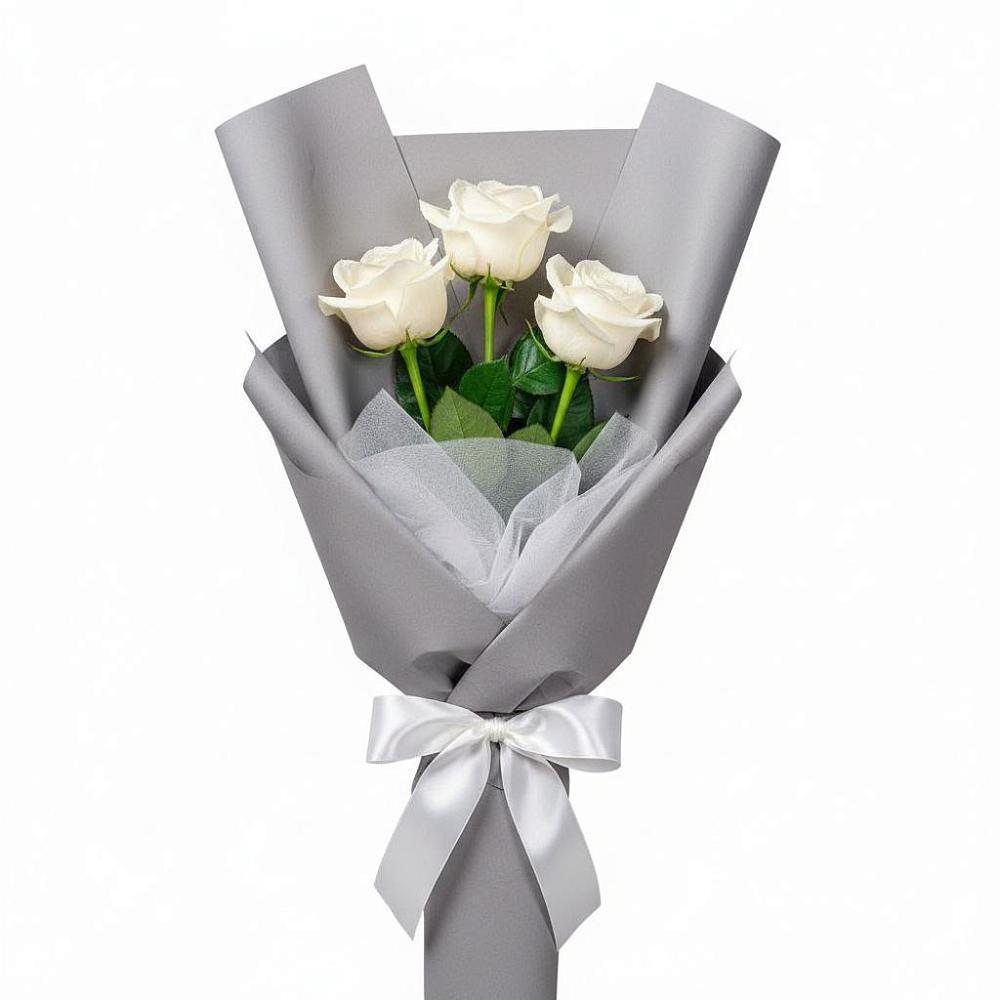 Букет 3 белые розы в Мантурове Курской области