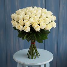 Букет 51 Белая роза Эдлесс Лав в Мантурове Курской области