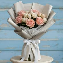 Букет цветов из:  Розы в Мантурове Курской области
