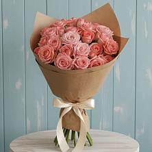 Букет цветов из:  Розы в Мантурове Курской области