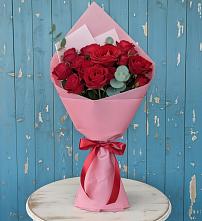 Букет цветов из:  Розы в Мантурове Курской области