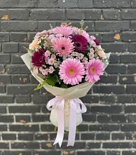 Букет цветов из:  Герберы и Хризантемы #REPLACE_PRED# Мантурове Курской области