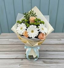 Букет цветов из:  Герберы, Розы и Хризантемы в Мантурове Курской области