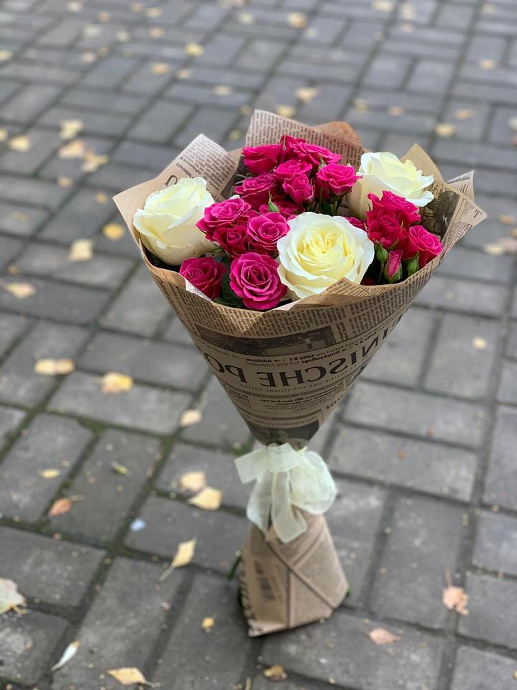 Букет цветов из: Розы в Мантурове Курской области