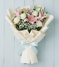 Букет цветов из:  Лилии в Мантурове Курской области